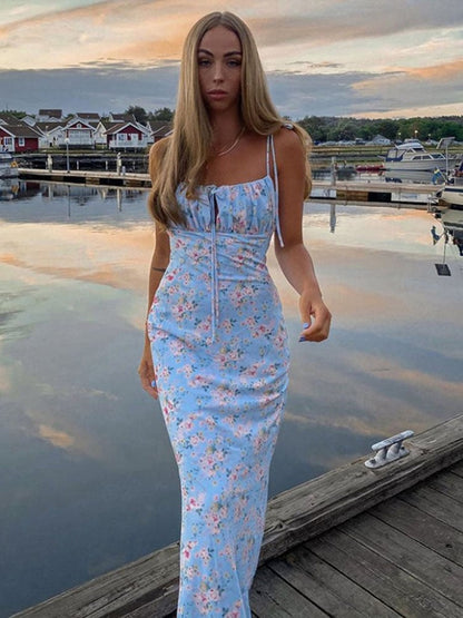 Pleated Backless Lace-up Long Skirt in European Style